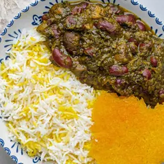 خورشت قرمه سبزی